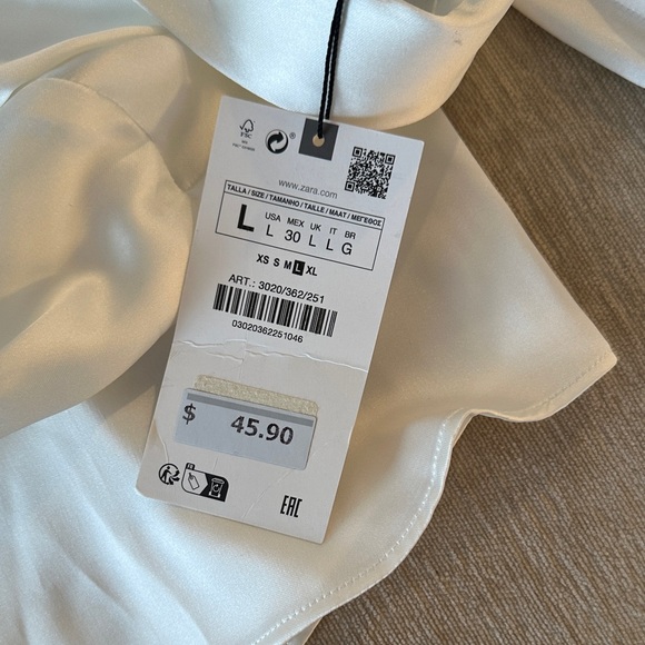 Zara White Ruffle Front Blouse - Picture 7 of 7